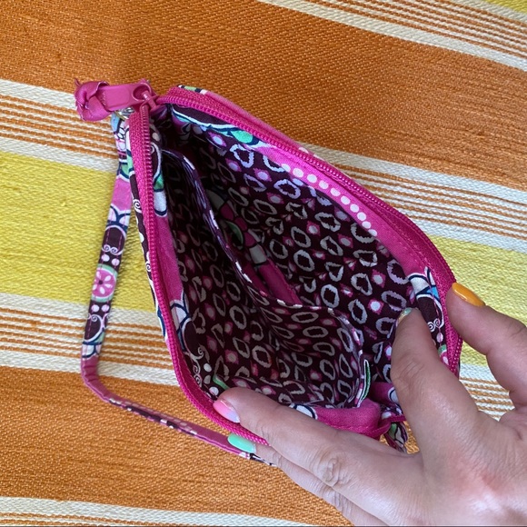 Vera Bradley Retired Pink Cupcake Wristlet - Picture 4 of 4